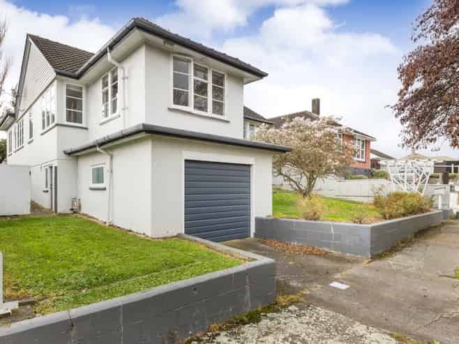 5 Ngarimu Street, Roslyn