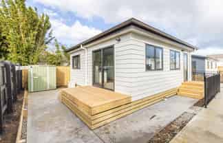 Manawatu / Whanganui - Address withheld