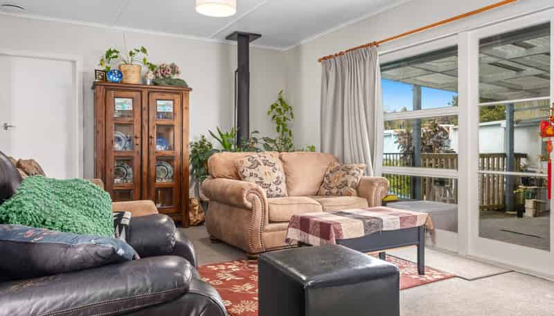 64 Riverside Drive, Whakatane