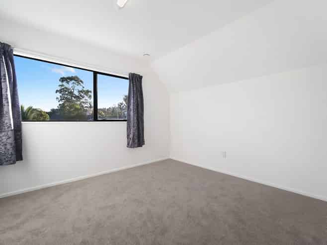 19 Atlantis Place, Totara Vale