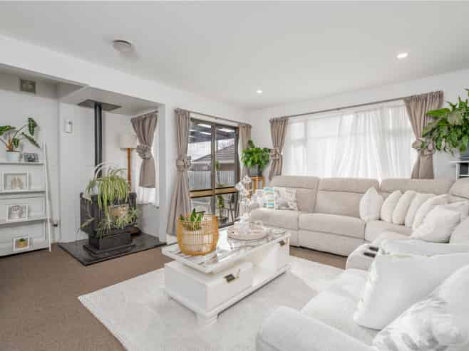 102 Bassett Street, Burwood