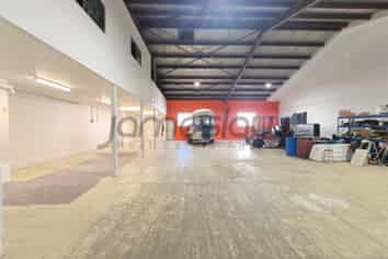 May Road 352sqm High Stud Warehouse
