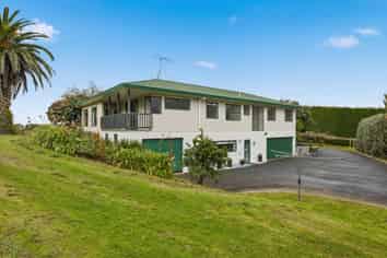33 Paparoa Road, Te Puna