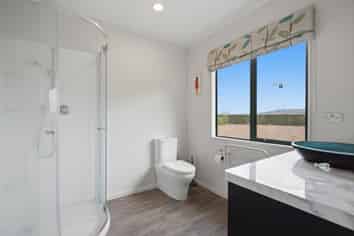 33 Paparoa Road, Te Puna