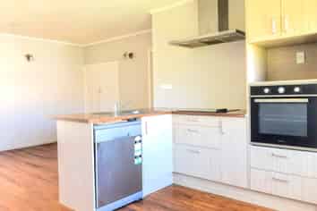 9/3 Rocklands Avenue, Mount Eden