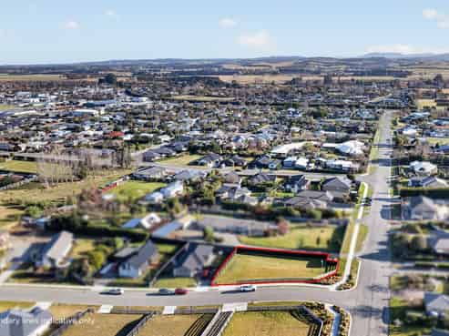 2 Foster Place, Amberley