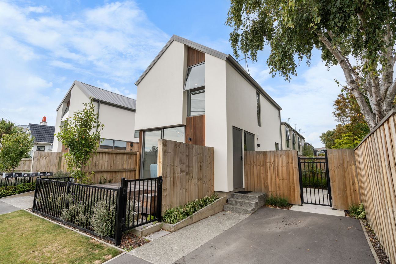 Modern Townhouse - Widok 2