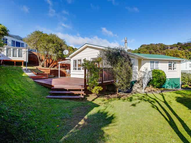4 Mokopuna Grove, Stokes Valley