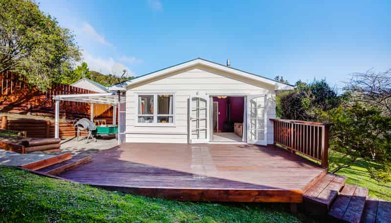 4 Mokopuna Grove, Stokes Valley