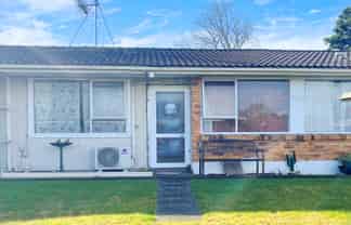 2/10 Pratt Street, Papakura