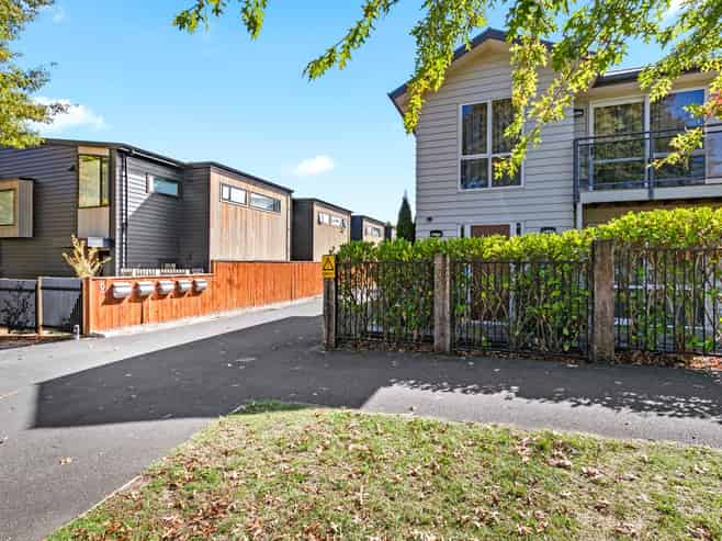 5/9 Wellington Street, Hamilton East