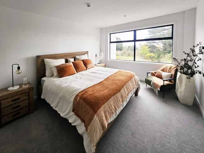 Modern Living. Commercial Edge.