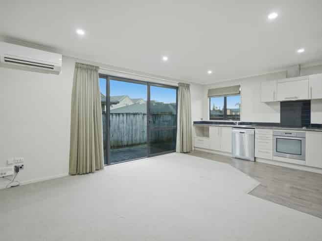 4/31 Jones Crescent, Melville