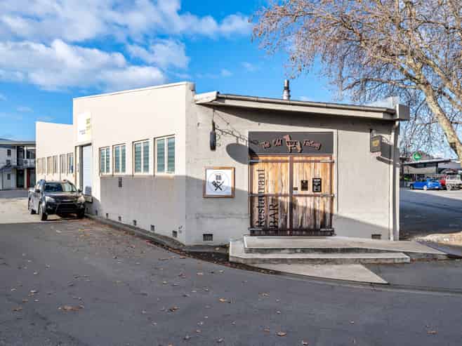 Rare craft beer destination bar for sale