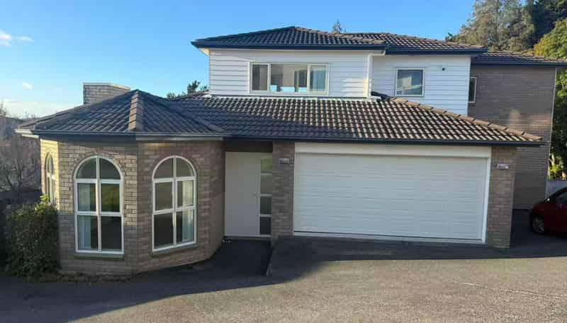 32 Bur Oak Terrace, Schnapper Rock