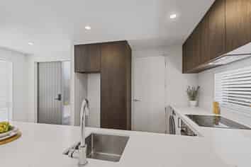 1/33 Frederick Street, Waltham