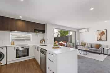 1/33 Frederick Street, Waltham