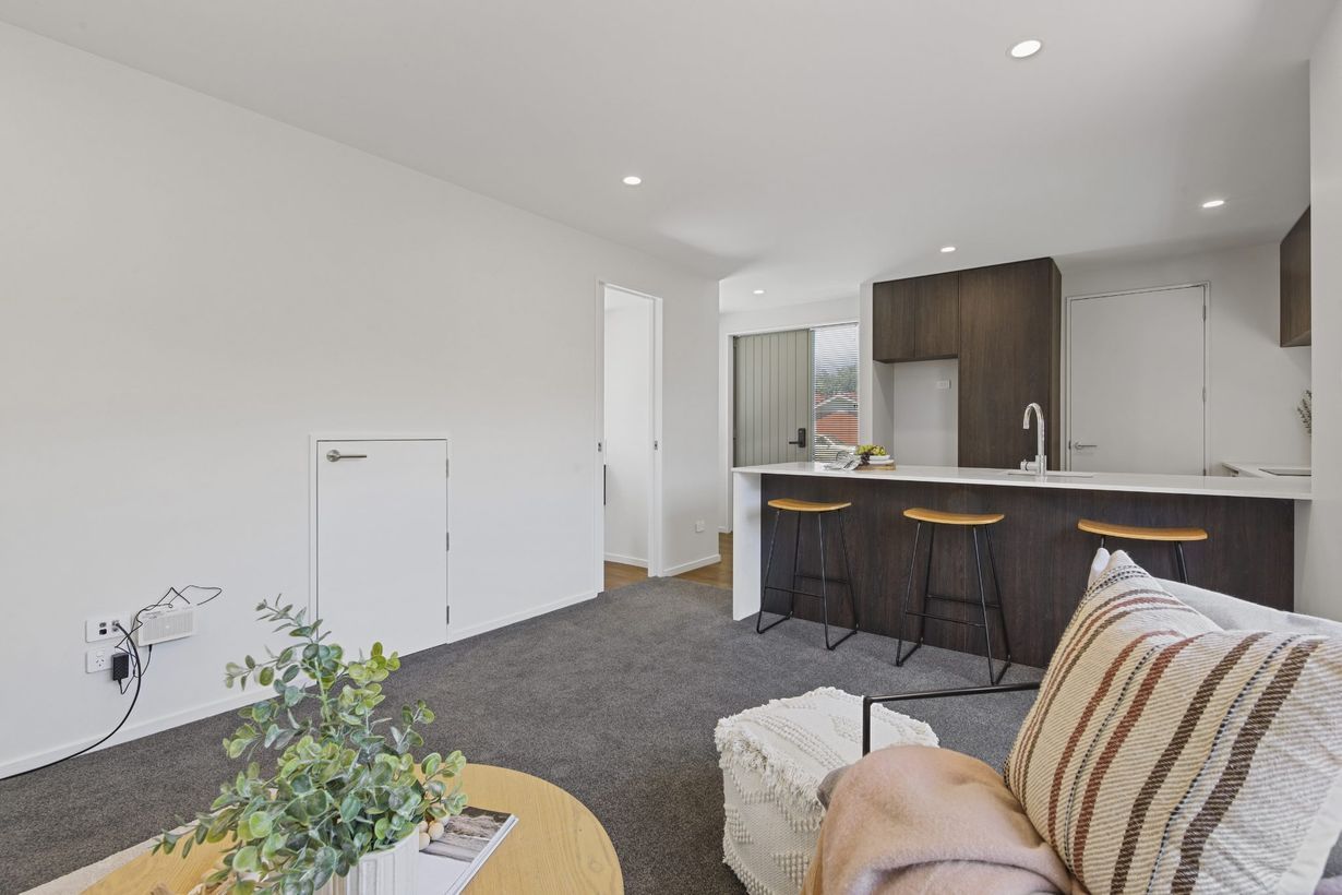Modern Townhouse - Fler