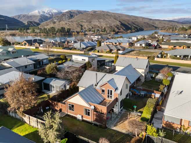 21B Melmore Terrace, Cromwell