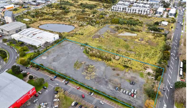 29 Crown Lynn Place, New Lynn