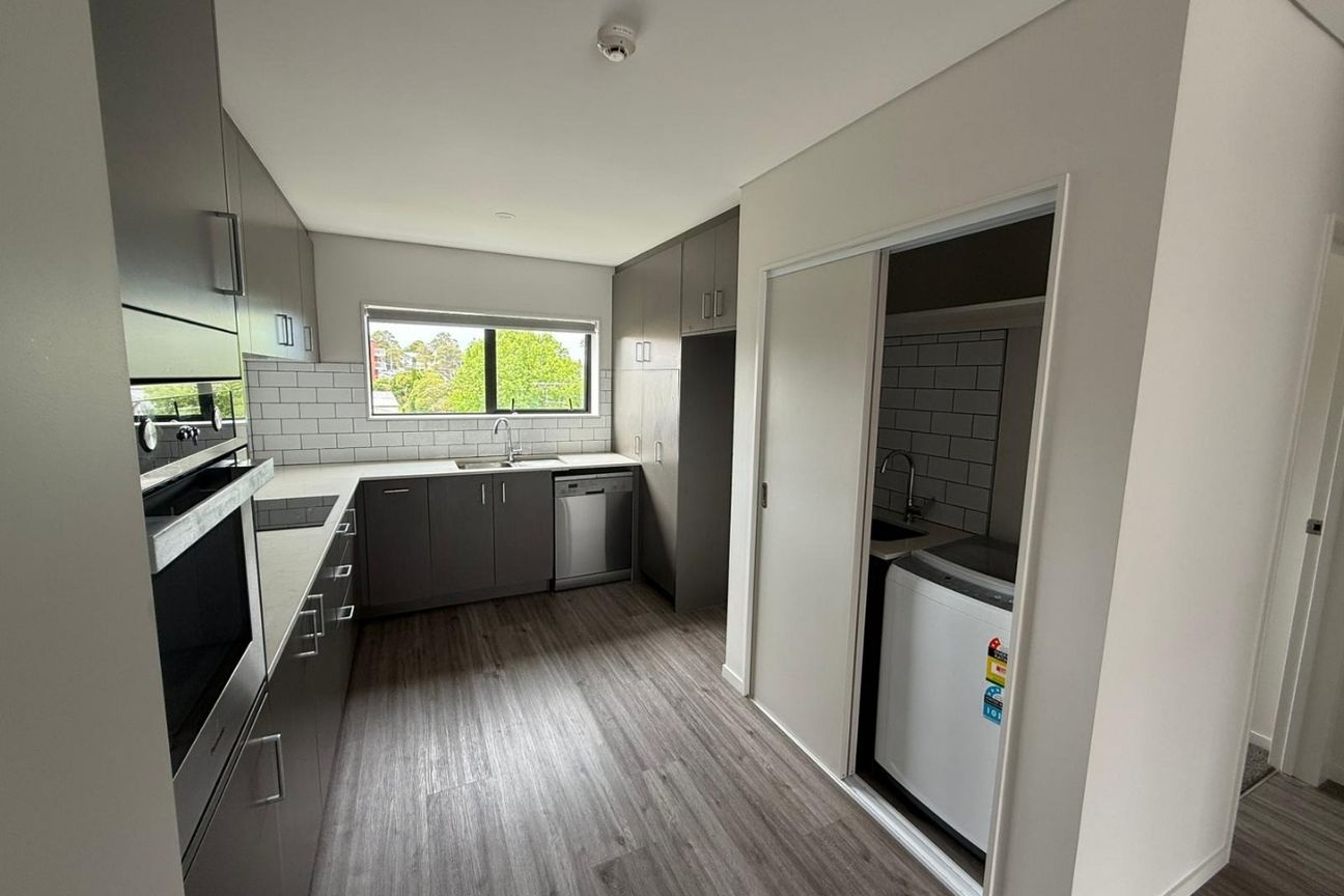 GLENN INNES, 1 BEDROOM - Aanzicht 3