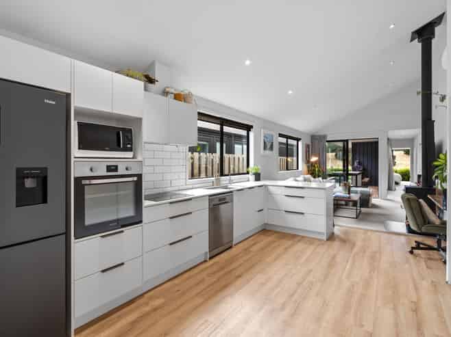 38 Malvern Road, Wanaka