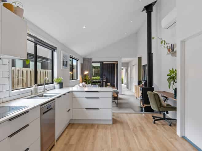 38 Malvern Road, Wanaka