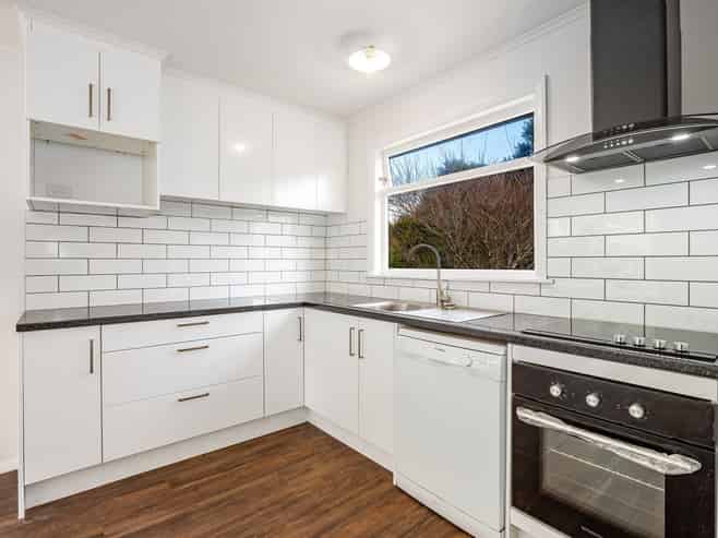 10 Anthony Street, Tawa