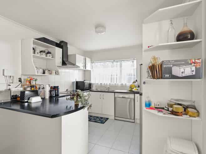 24 Pitt Avenue, Clendon Park