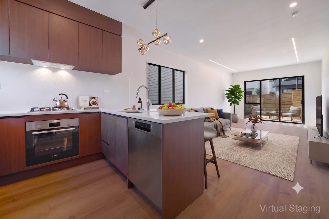 Brand-New Standalone Home in the Heart of Westgate - Widok 5