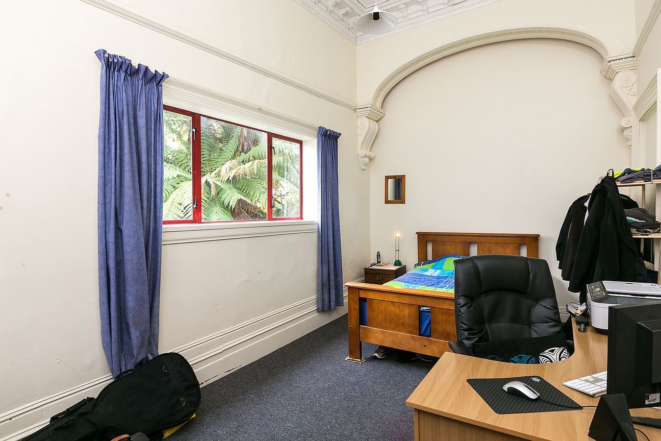 Nelson Mandela Flat Cheap 4 bed on Queen St - Widok 6