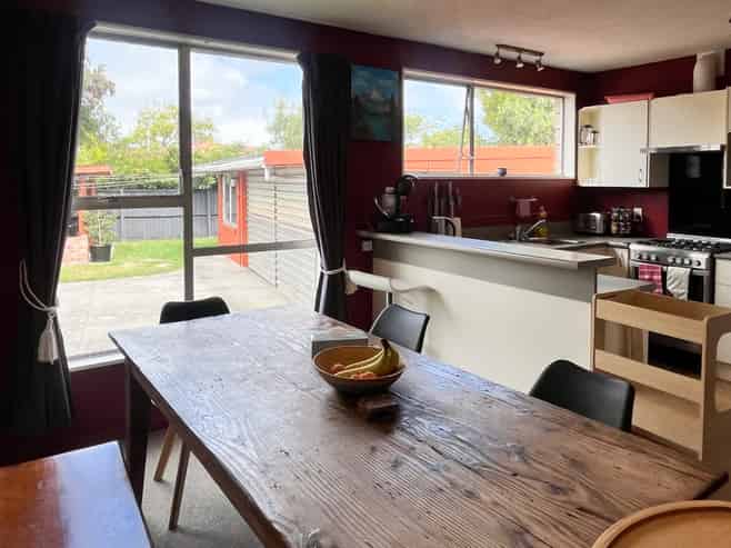 8 Cardinal Drive, Hillmorton