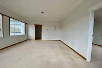 14A  Roseberry Ave, Birkenhead