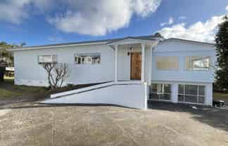 14A  Roseberry Ave, Birkenhead
