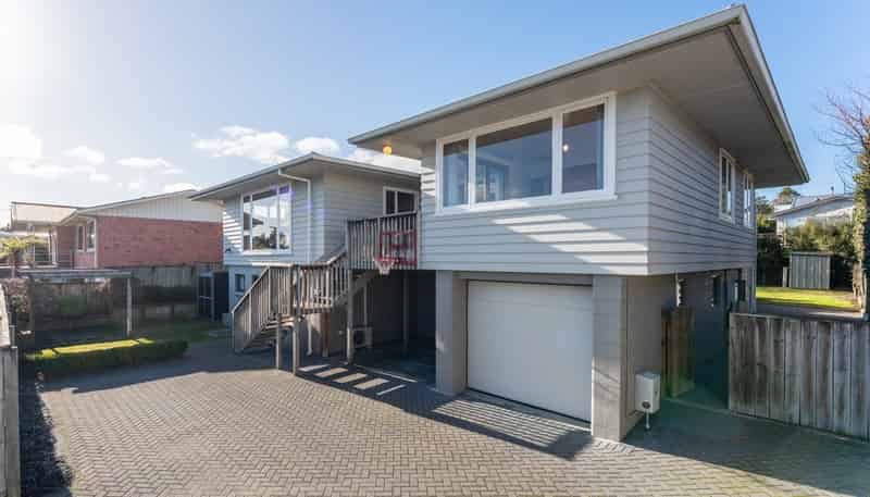 2/48 Ngamotu Road, Hilltop