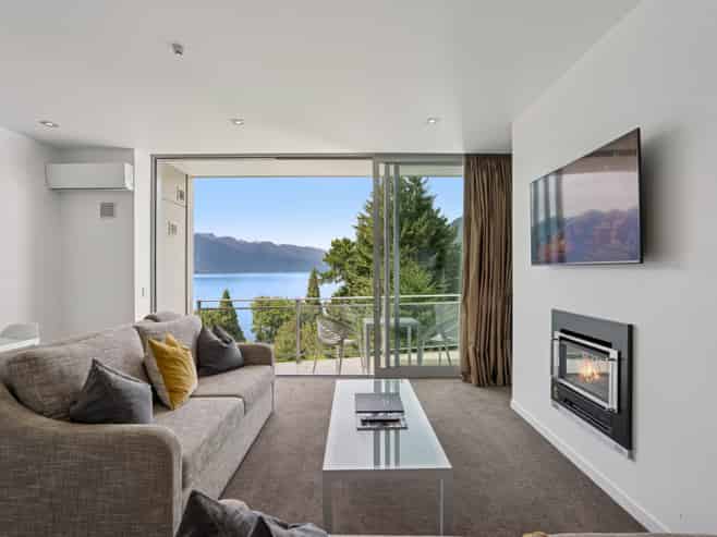 303/68 Thompson Street, Queenstown