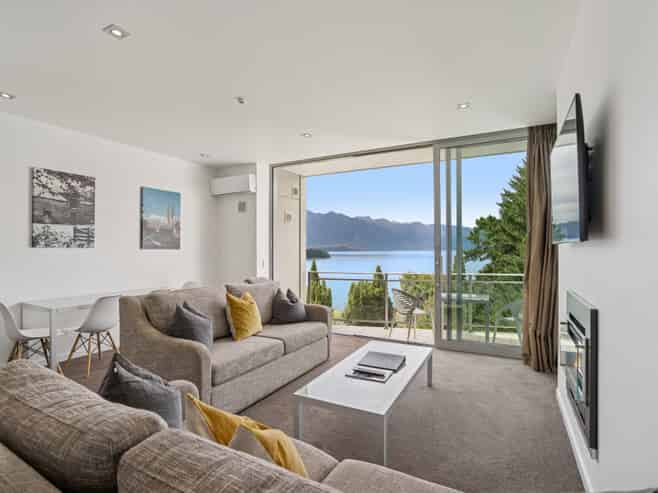 303/68 Thompson Street, Queenstown