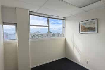 Affordable 100 Sqm Office in Birkenhead