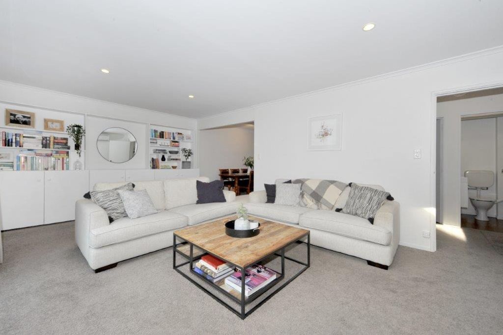 2 Bed Townhouse in Merivale with garage - Bild 4