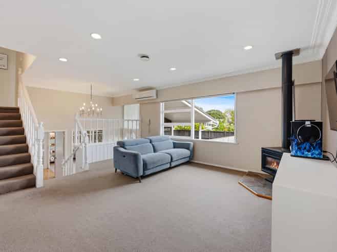 46 Gibbs Crescent, Red Hill