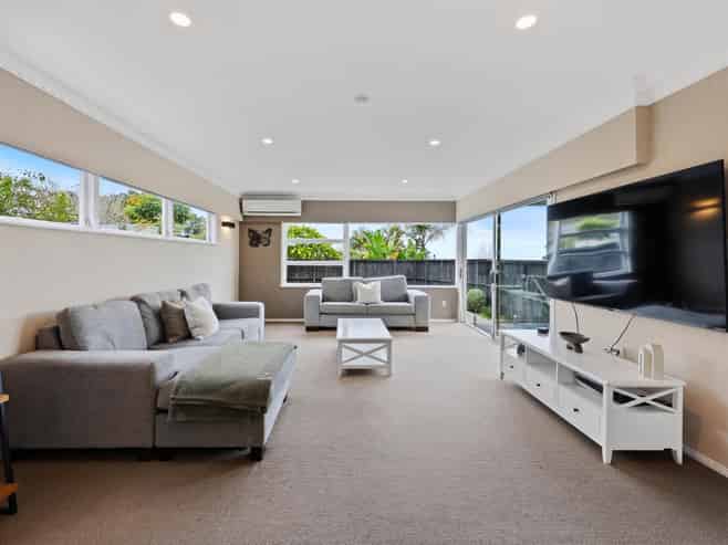 46 Gibbs Crescent, Red Hill
