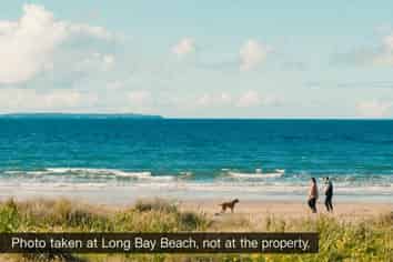 4 Makumaku Place, Long Bay