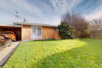 44 Chalmers Avenue, Hampstead