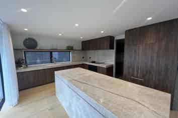 B/1 Taunton Green, Papanui