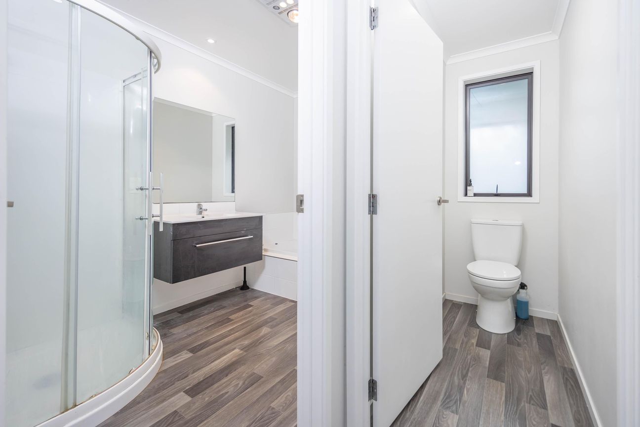 Four Bedrooms, Family Comfort & Outdoor Living - Aanzicht 6