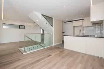 5/49 Northboro Road, Belmont