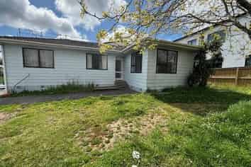 Auckland - Address withheld