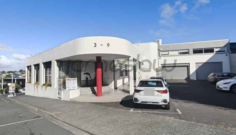 3-9 Railway Street, Newmarket