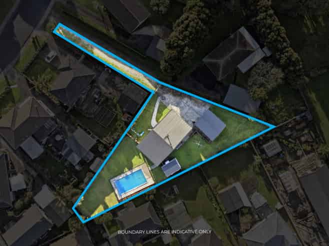 39 Thornlow Street, Glendene
