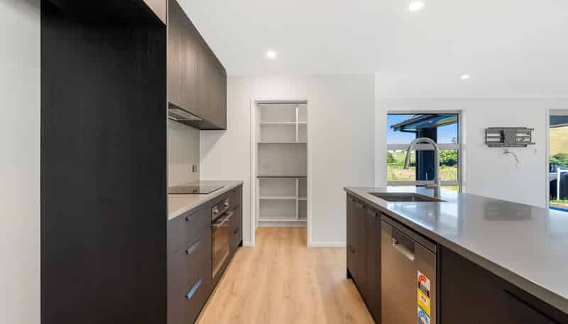 6 Frost Rise, Hunua